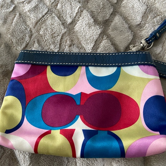 Coach Sateen Scarf Print Wristlet